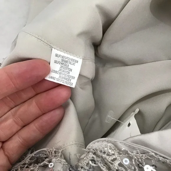 Kay Unger NWT Moir Lace Sequin Lace Wedding Formal Party Dress Silver Size 10 - Picture 12 of 13